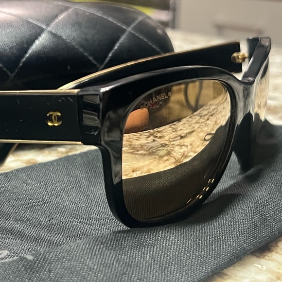 CHANEL Black and Gold Sunglasses - Picture 1 of 14